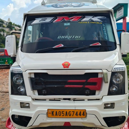 Tempo Traveller Non AC 12+1